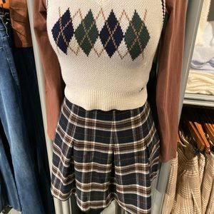 Hollister plaid pleated mini skirt